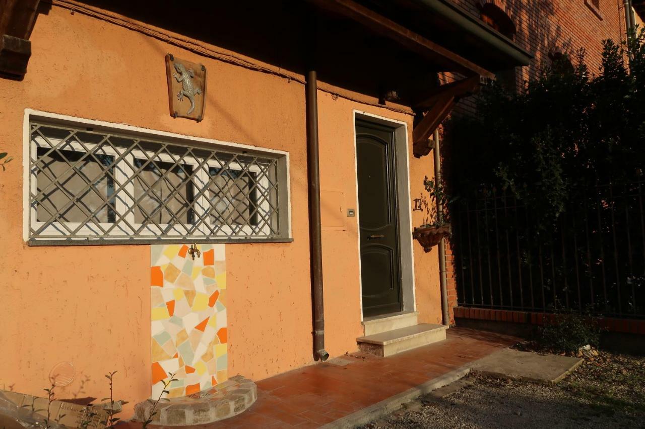 Casa Del Geco - La Natura Intorno A Te Camaiore Bagian luar foto